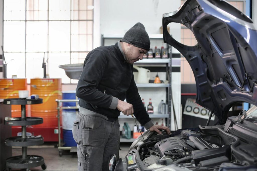 how to reduce car maintenance costs